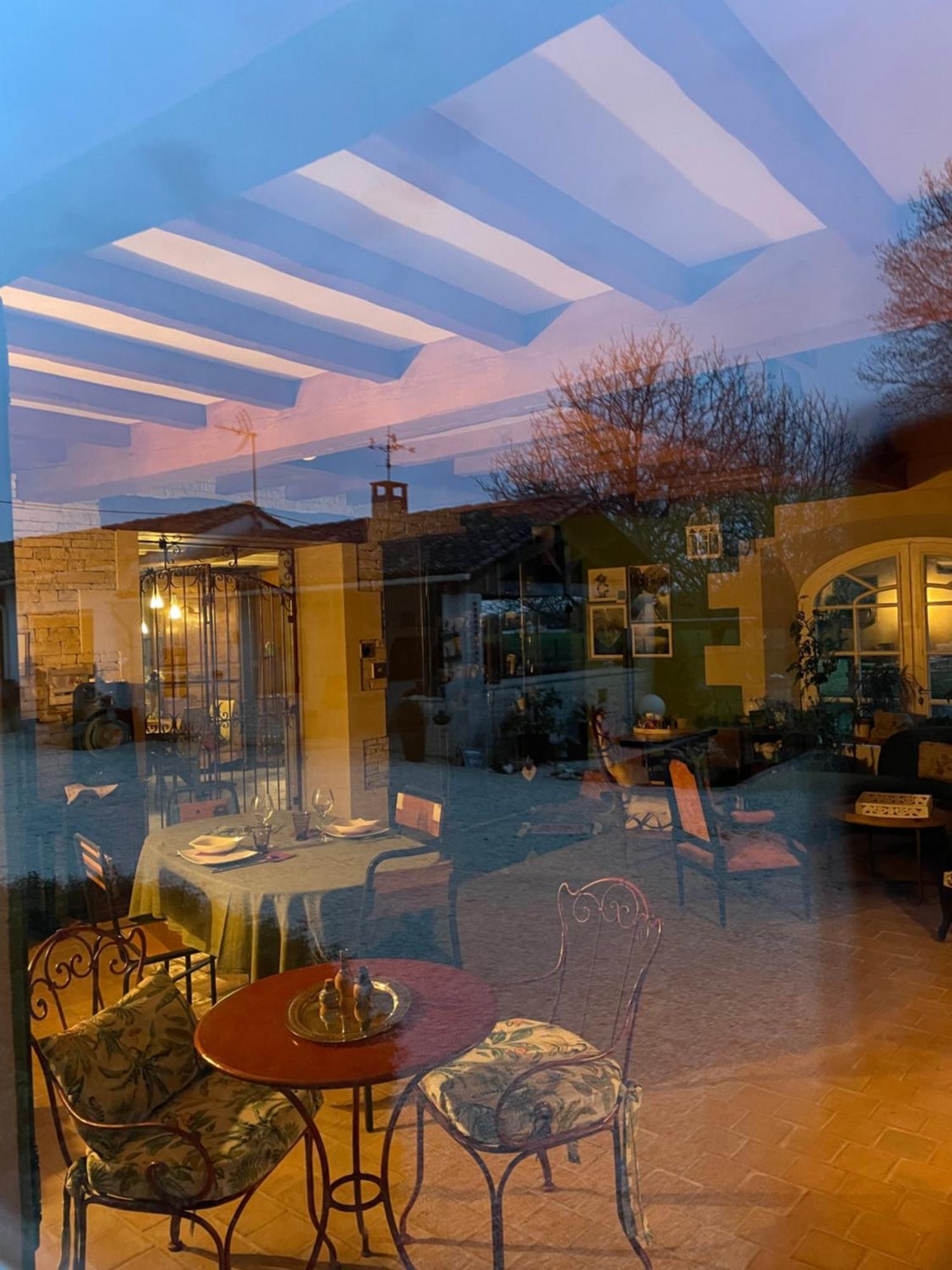 Le P'Tit Nid De Gabriel Bed and Breakfast Les Touches-de-Périgny Buitenkant foto